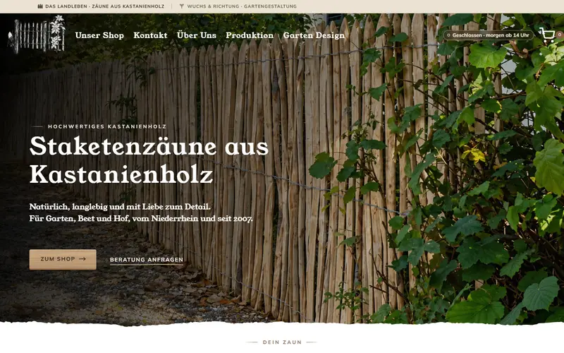 Website für Das Landleben, Staketenzäune aus Kastanienholz in Kranenburg